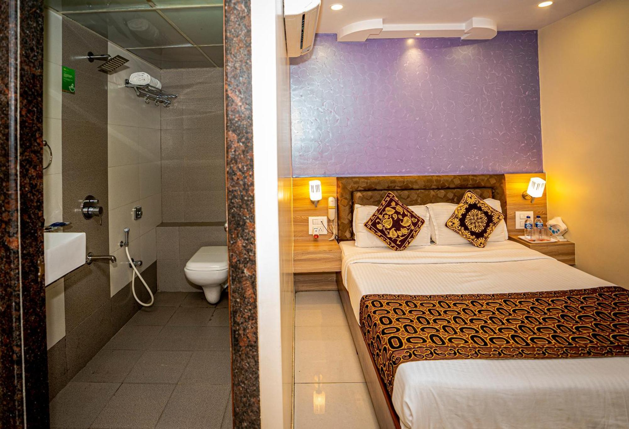 Hotel Hill Park Mumbai Eksteriør bilde